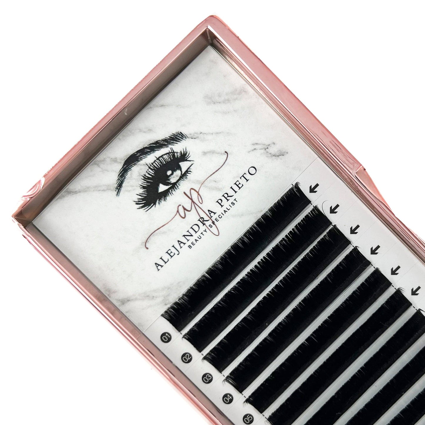 Self-Fanning Lashes by Ale Prieto